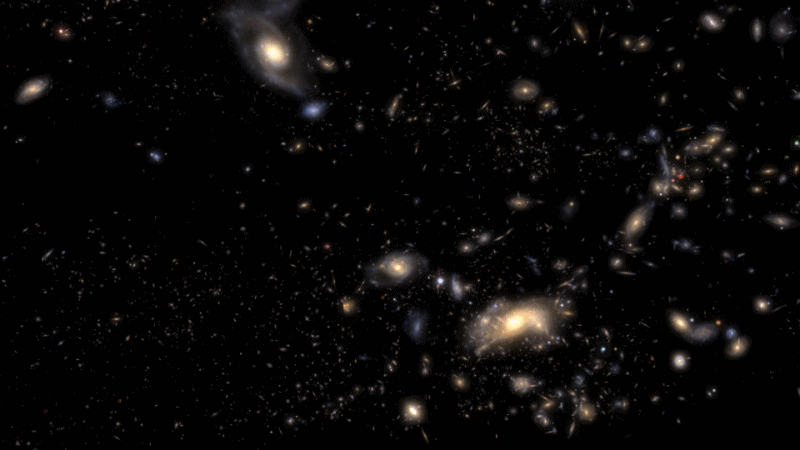 La galaxia se mueve a través del espacio a aproximadamente 2,156,521 kilometros por hora.